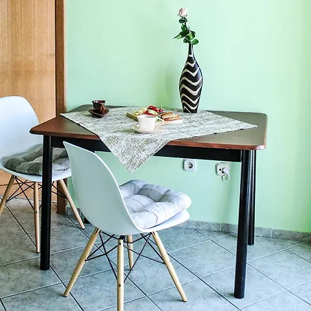 Smokvica Guest house 3*