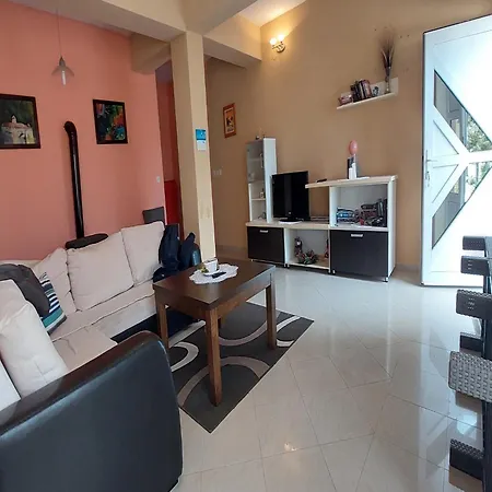 Smokvica 3* סטאריגרד-פקלניצה