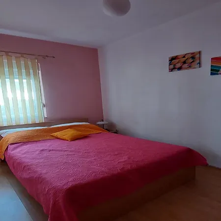 Smokvica Starigrad-Paklenica