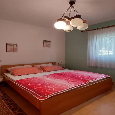 Smokvica 3*