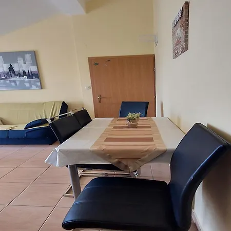 Smokvica 3*