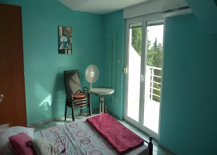 Smokvica Starigrad Paklenica